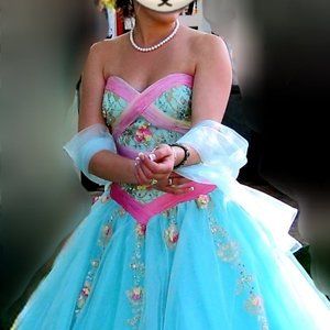 Italian Made "Terani" Fantasy Wedding/Party/Grad Dress swarovsky crystal studded